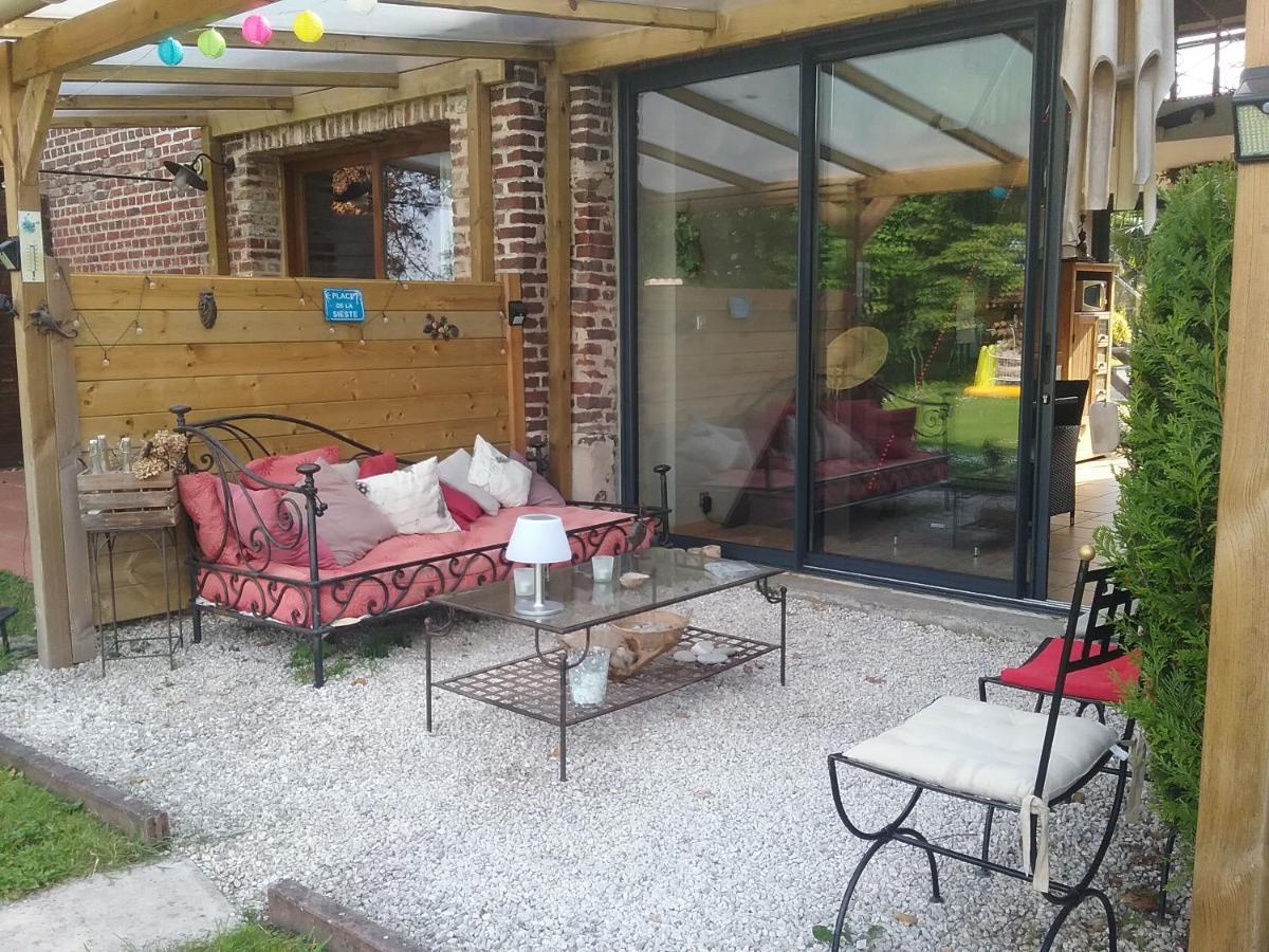Chambres D'Hotes Secret D'Une Nuit: Vicq Guesthouse with Pool Exterior photo