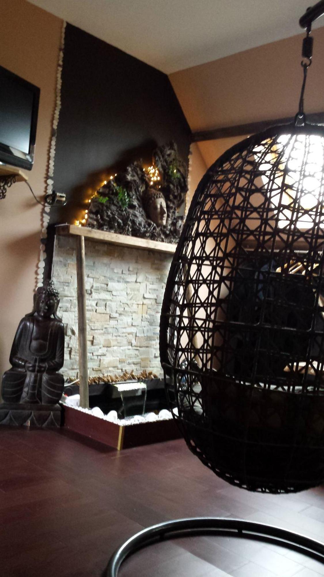 Chambres D'Hotes Secret D'Une Nuit: Vicq Guesthouse with Pool Room photo