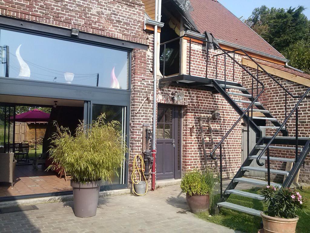 Chambres D'Hotes Secret D'Une Nuit: Vicq Guesthouse with Pool Exterior photo