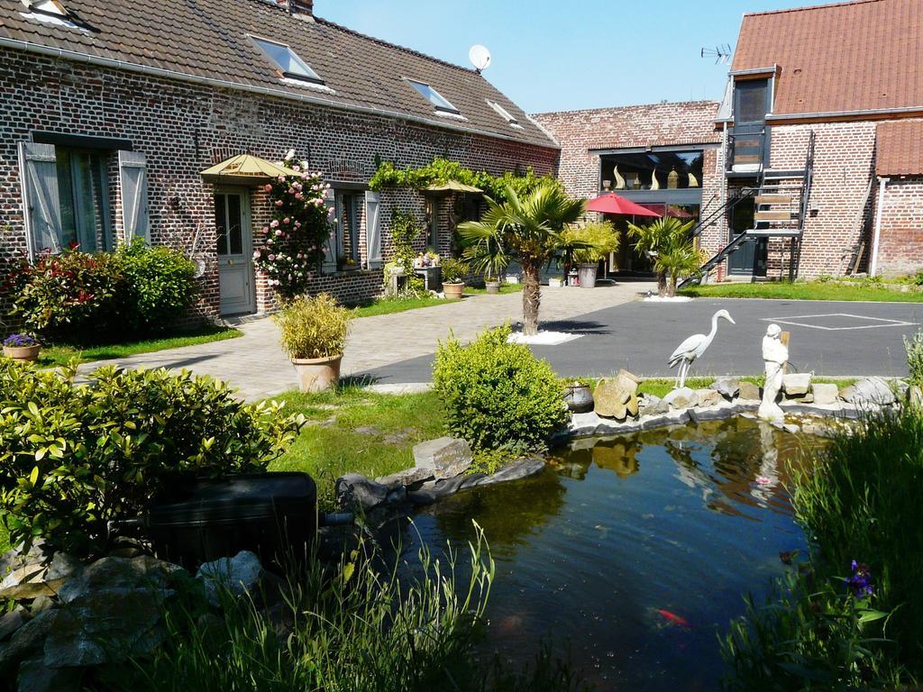 Chambres D'Hotes Secret D'Une Nuit: Vicq Guesthouse with Pool Exterior photo